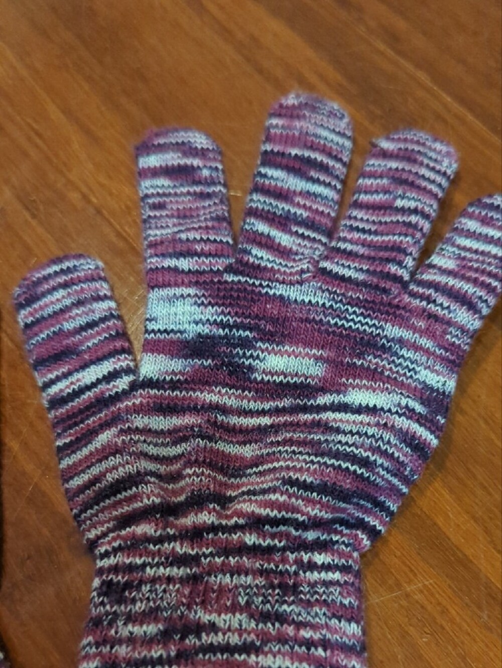 Kids Striped Knit Gloves - Purple & White - Picture 2 of 3